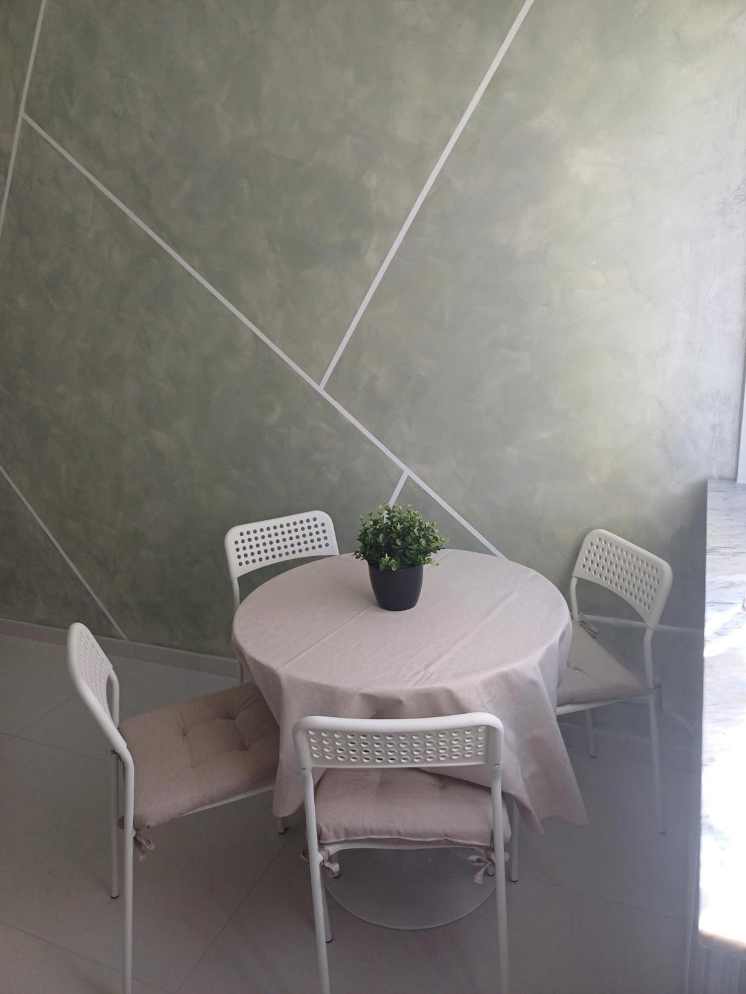 "Nonna Maria" Apartment Venegono Superiore Bagian luar foto